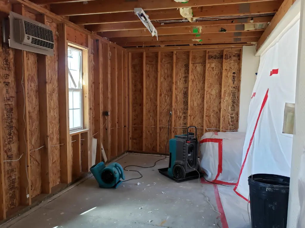 Mold Solutions & Inspections_Philadelphia, PA_Water leaks-5